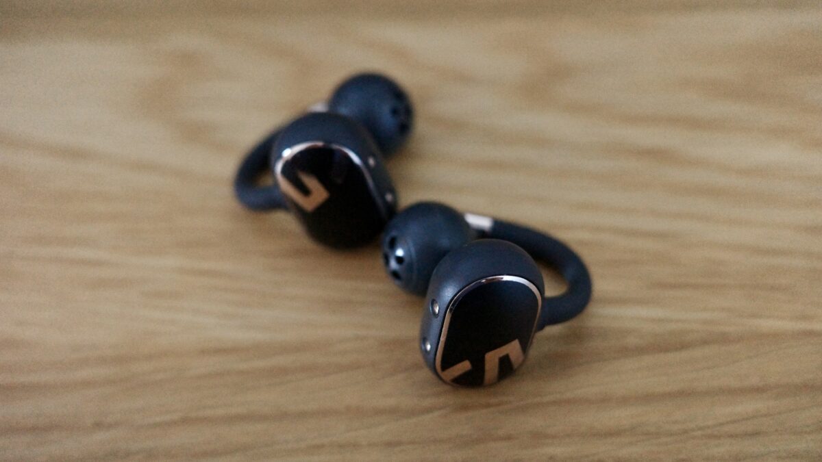 clip1のイヤホン