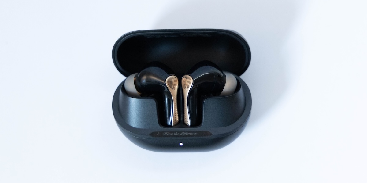 SOUNDPEATS Air pro5を開いたところ