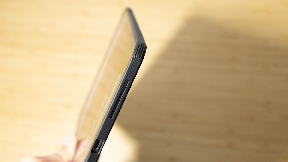 ipadproキーボードケース中面コーナー