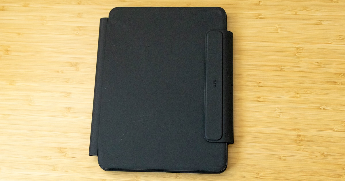ipadproキーボードケース裏面