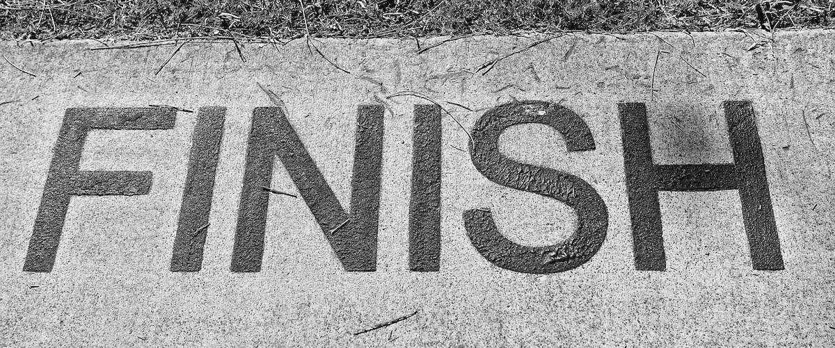 FINISHの文字